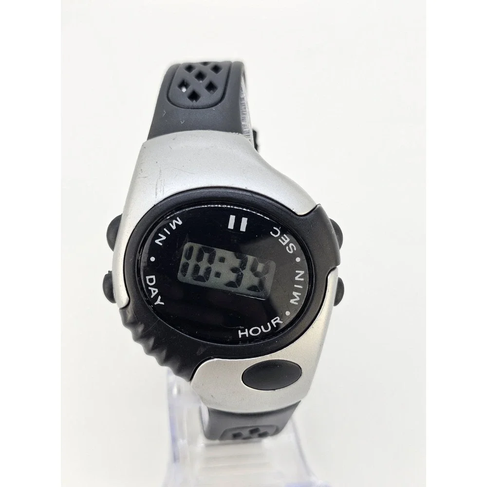 Men's Casual Watch 40MM Black Gray Case Black Plastic Bands New Battery